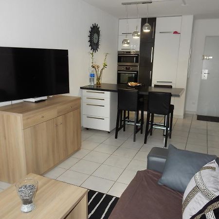 Vacanceole - Residence Cap Camargue เลอ โกร-ดู-รัว ภายนอก รูปภาพ