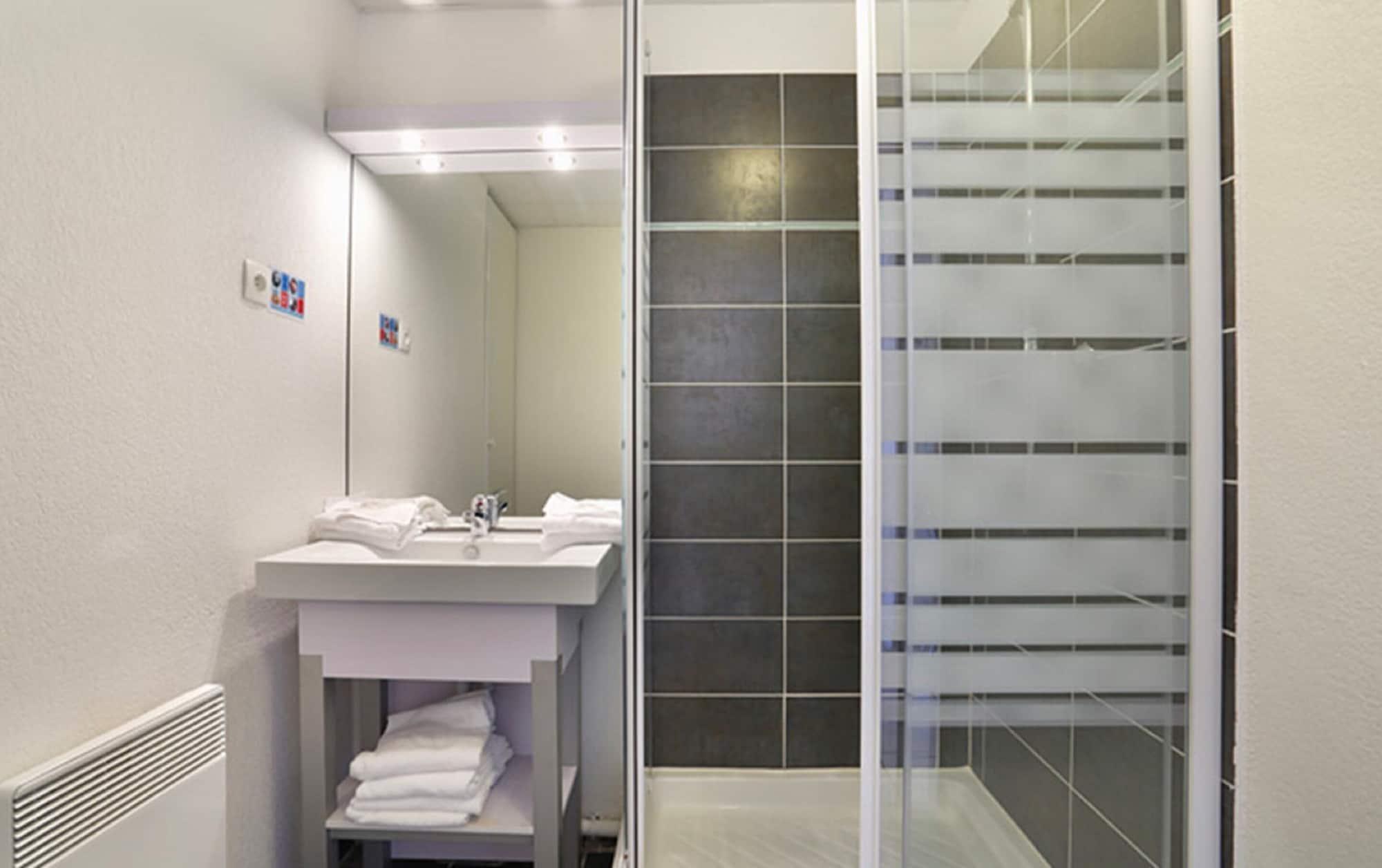 Vacanceole - Residence Cap Camargue เลอ โกร-ดู-รัว ภายนอก รูปภาพ