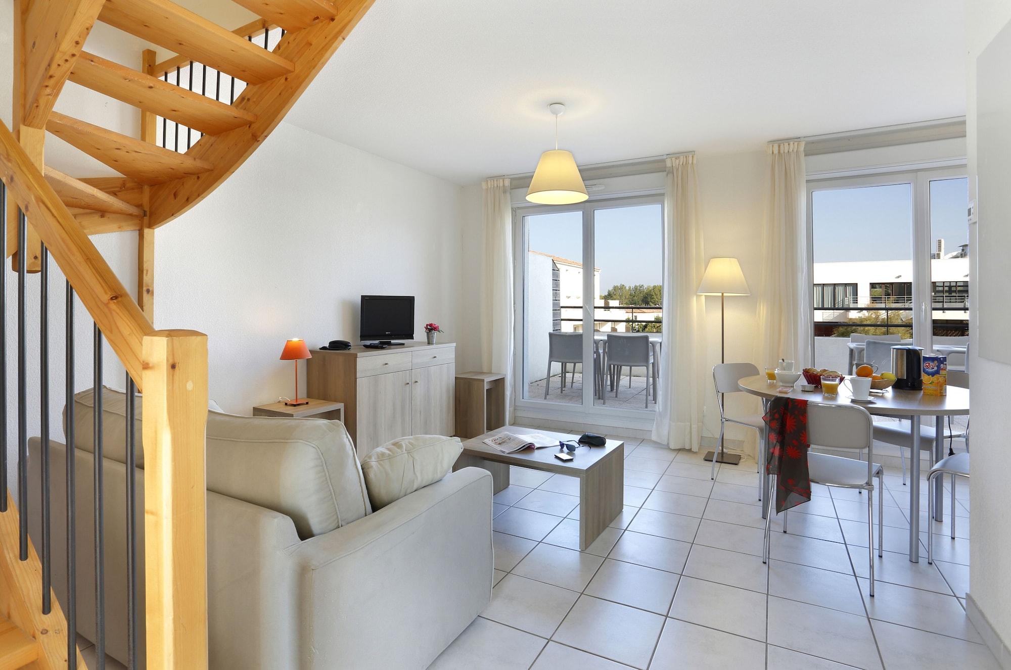 Vacanceole - Residence Cap Camargue เลอ โกร-ดู-รัว ภายนอก รูปภาพ