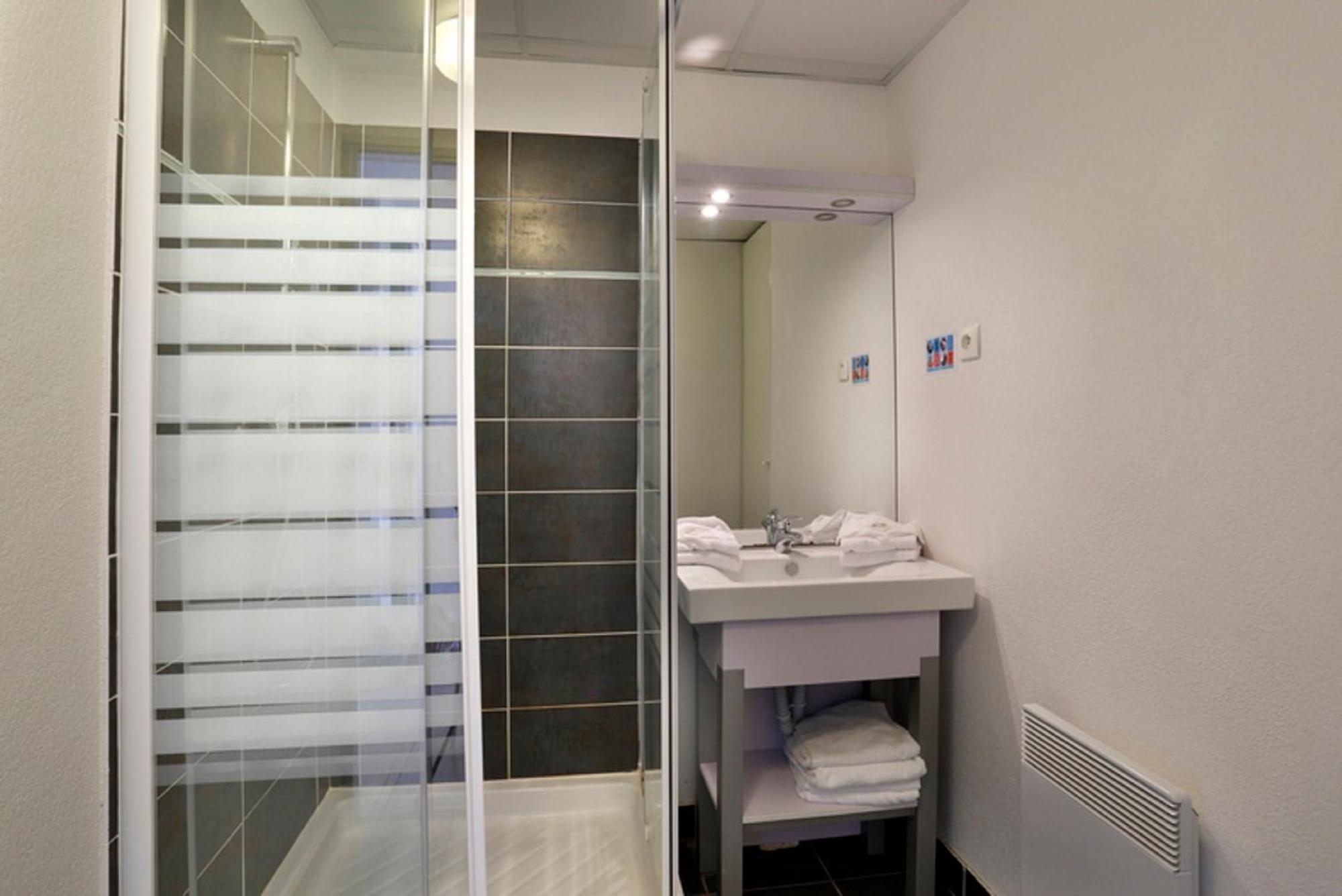 Vacanceole - Residence Cap Camargue เลอ โกร-ดู-รัว ภายนอก รูปภาพ