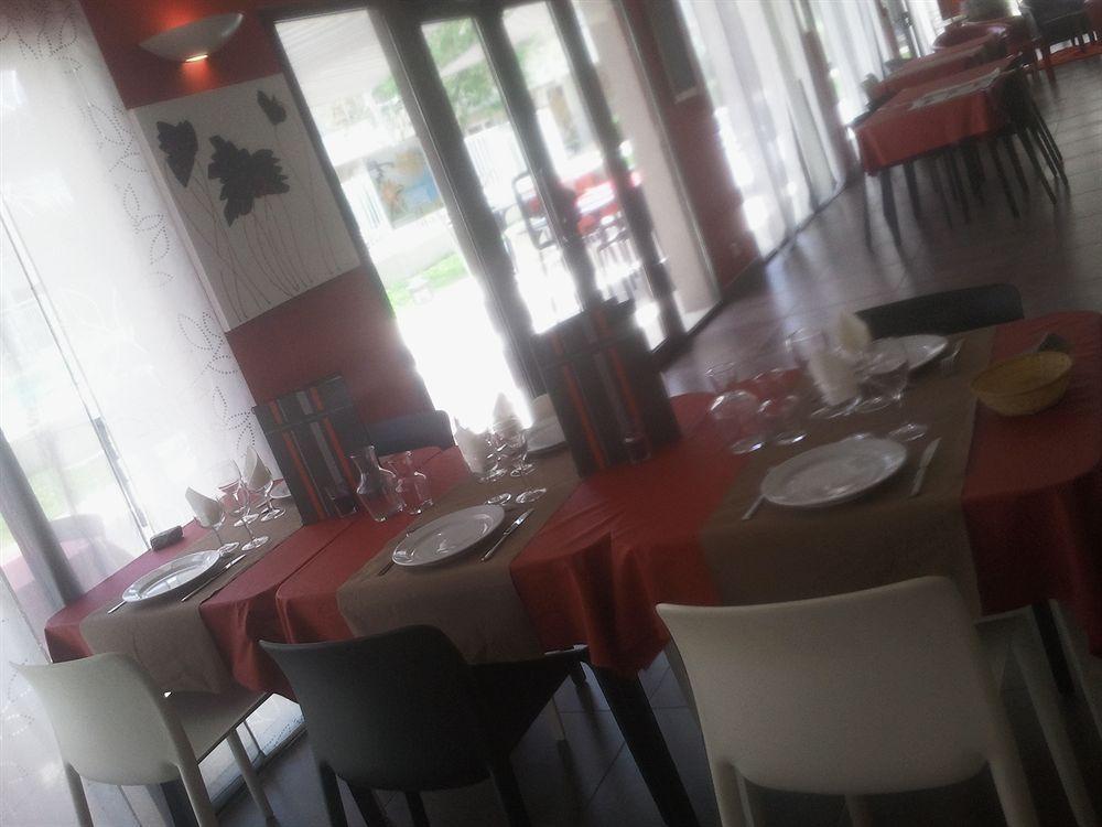 Vacanceole - Residence Cap Camargue เลอ โกร-ดู-รัว ภายนอก รูปภาพ