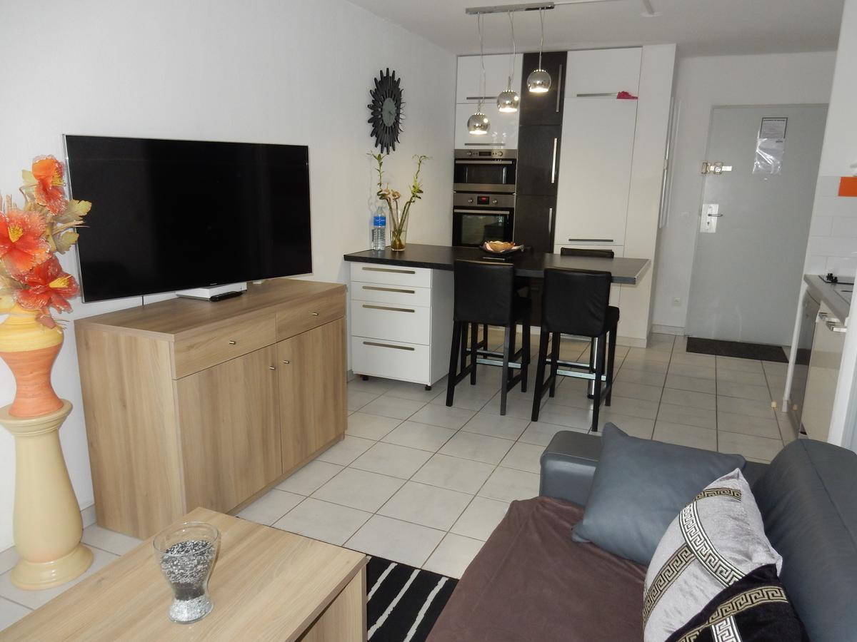 Vacanceole - Residence Cap Camargue เลอ โกร-ดู-รัว ภายนอก รูปภาพ