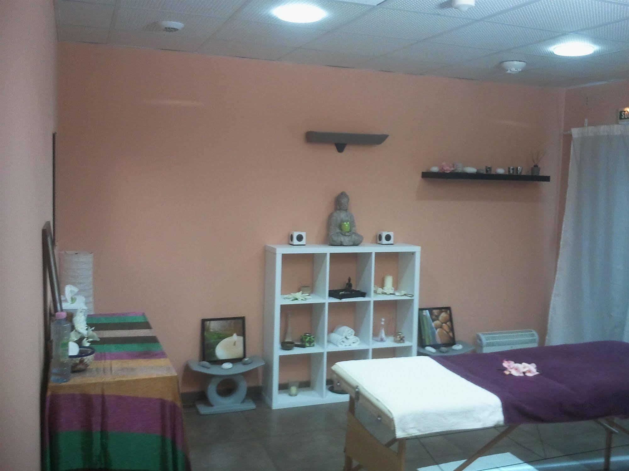 Vacanceole - Residence Cap Camargue เลอ โกร-ดู-รัว ภายนอก รูปภาพ